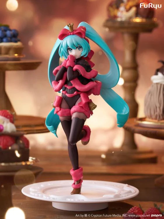 FuRyu Hatsune Miku Exceed Creative Figure - SweetSweets Series Noel Raspberry Ver.