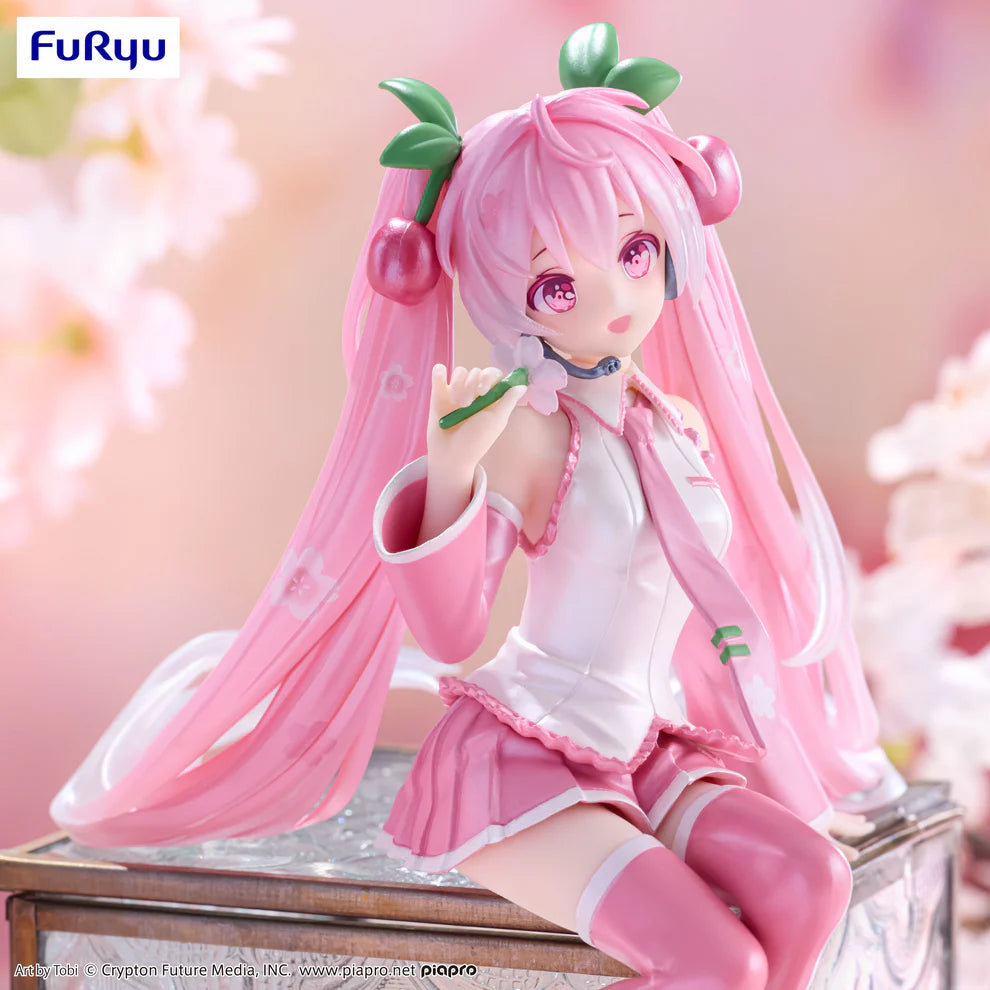 FuRyu Hatsune Miku Noodle Stopper Figure - Sakura Miku 2024 Pearl Color ver.
