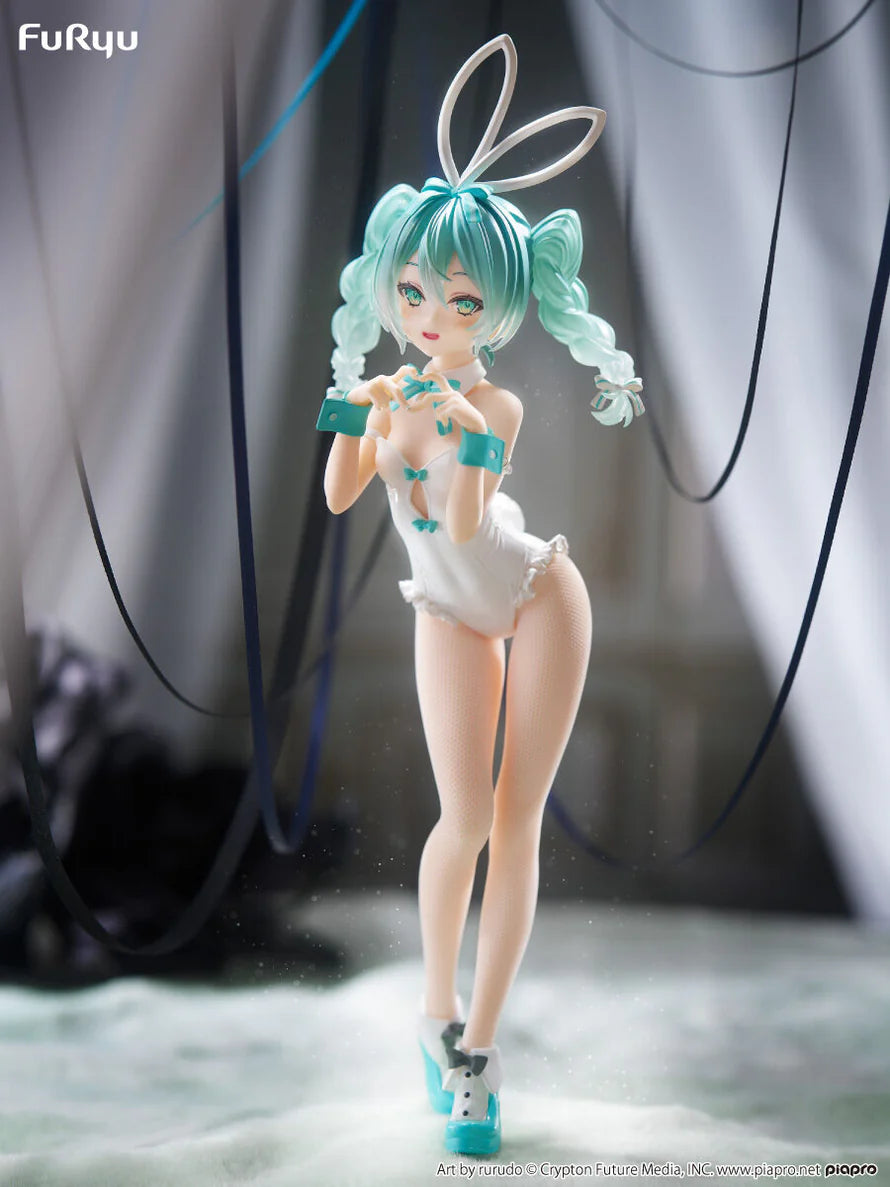 FuRyu Hatsune Miku BiCute Bunnies Figure - Rurudo White Ver.