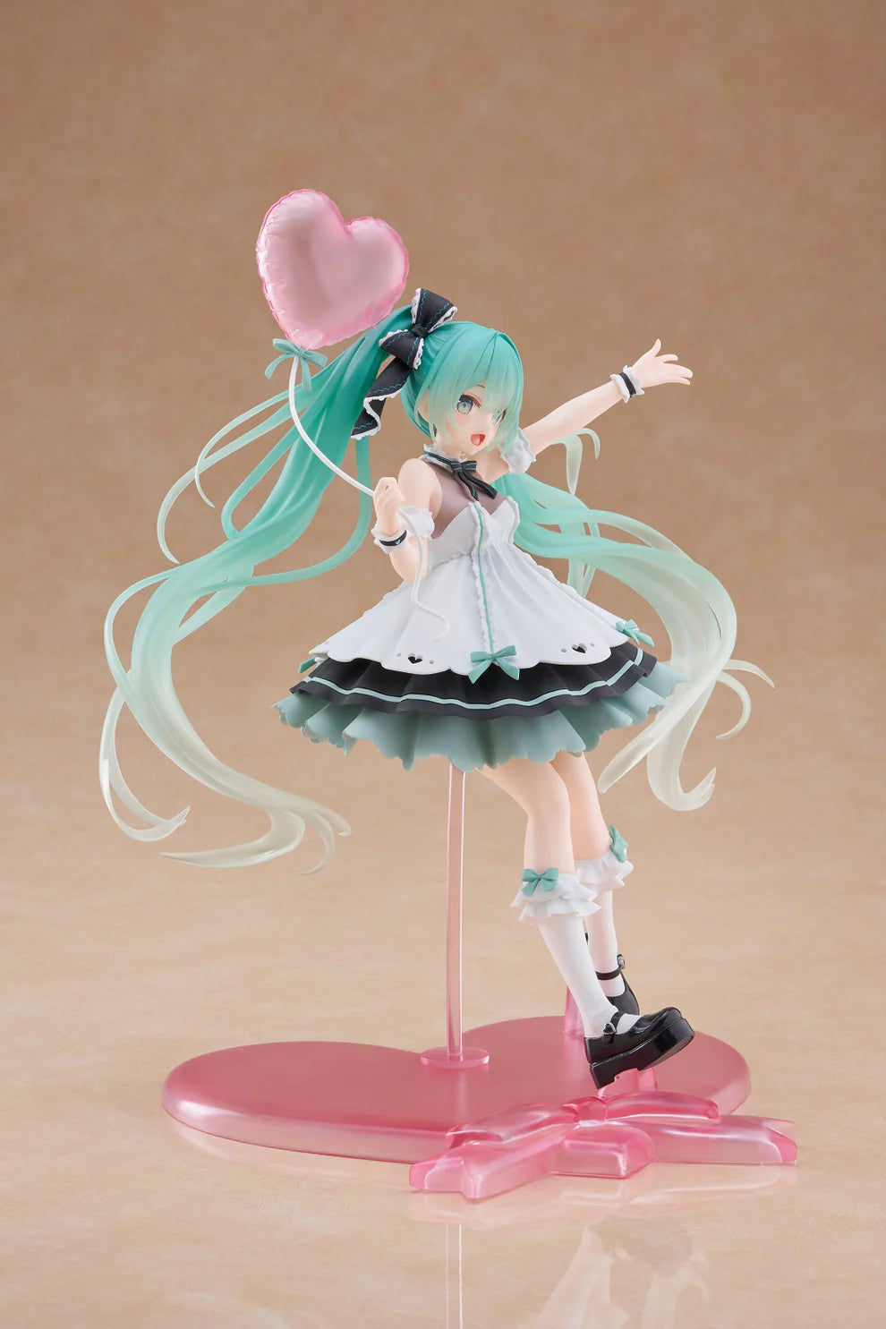 TAITO Hatsune Miku Birthday 2025 AMP+ Figure - Party Ver.